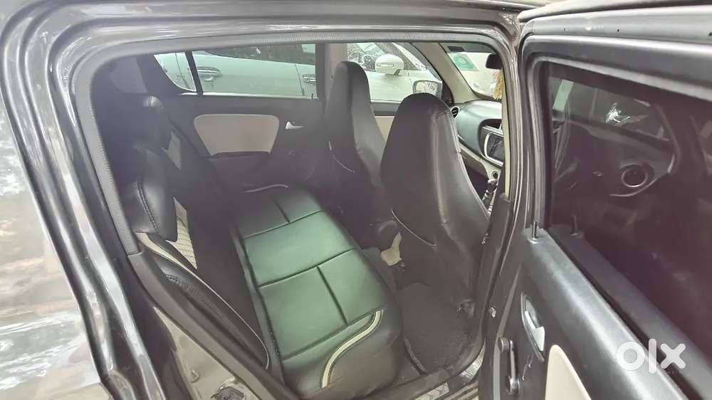 Maruti Suzuki Alto 800 2023 Vxi+ Top Model