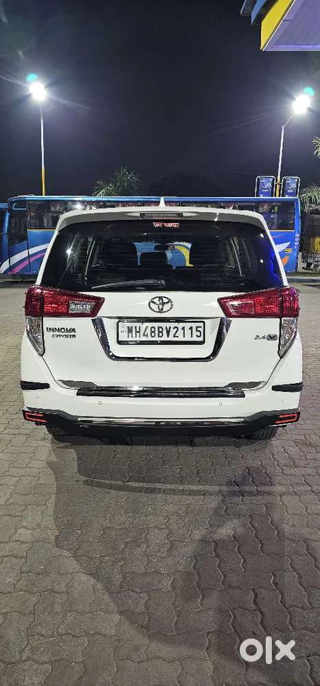 Toyota Innova Crysta 2020 Diesel Well Maintained