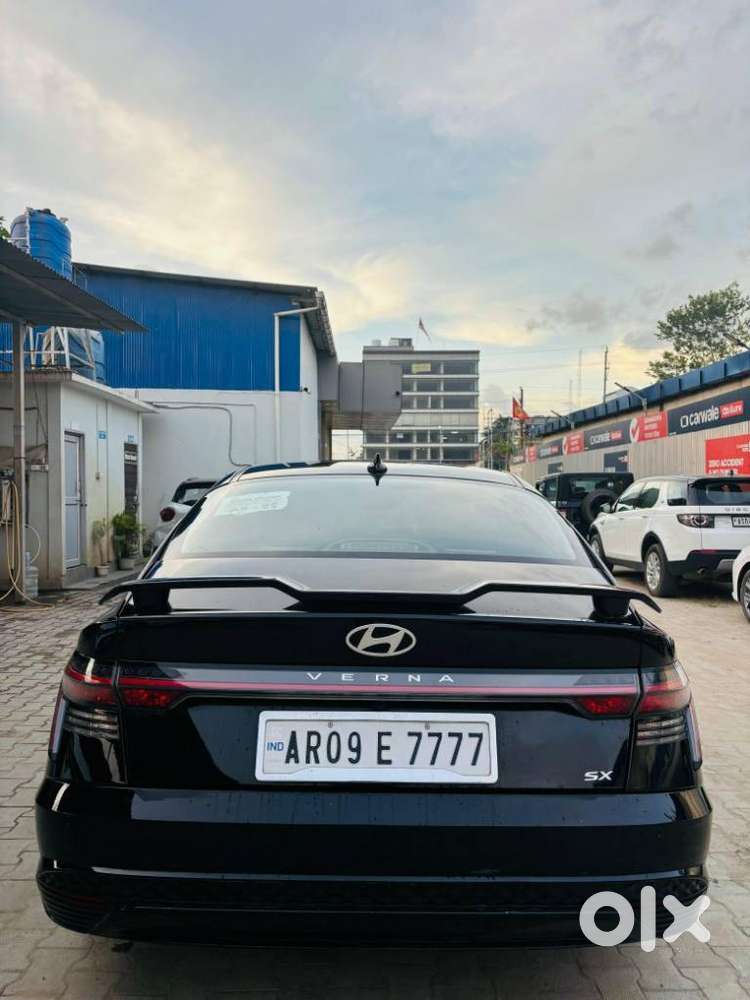 Hyundai Verna 1.5 Mpi Mt Sx (o), 2023, Petrol