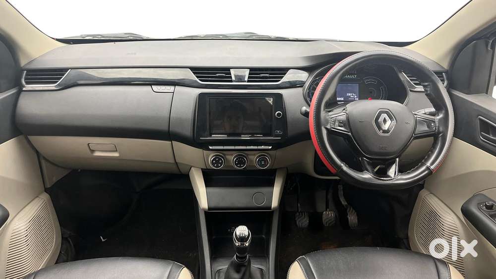 Renault Triber Rxt, 2023, Petrol