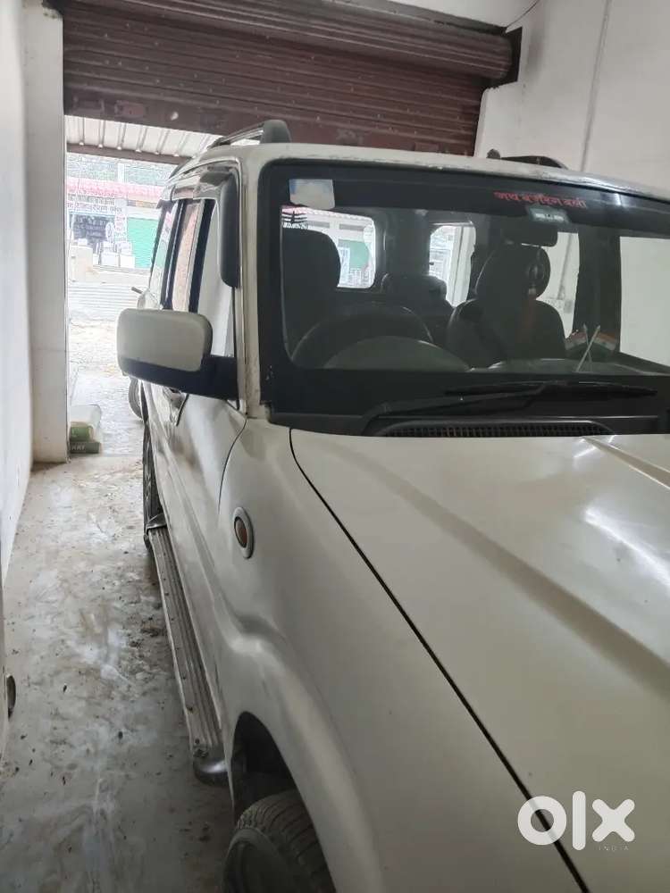 Mahindra Scorpio 2009 Diesel 100000 Km Driven