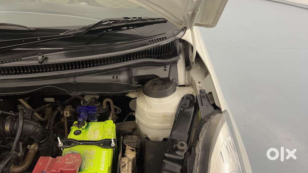 Maruti Suzuki Swift Dzire 1.3 Vxi, 2016, Petrol