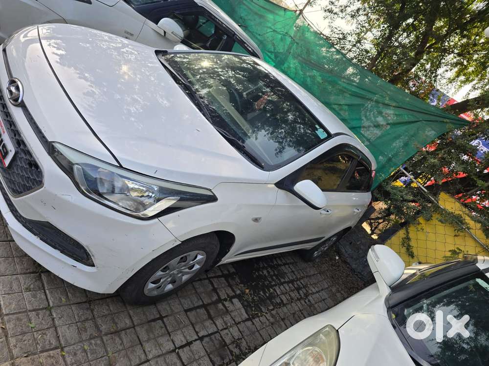 Hyundai I20 Petrol Cvt Magna Executive, 2016, Petrol