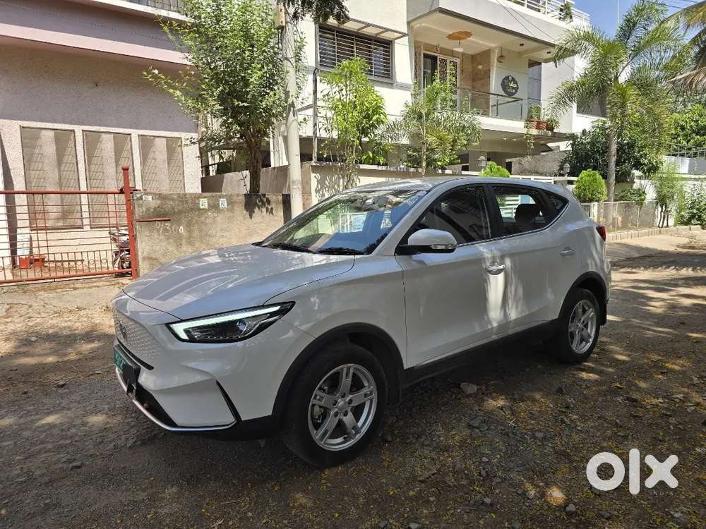 Mg Zs Ev 2025 Electric 10000 Km Driven