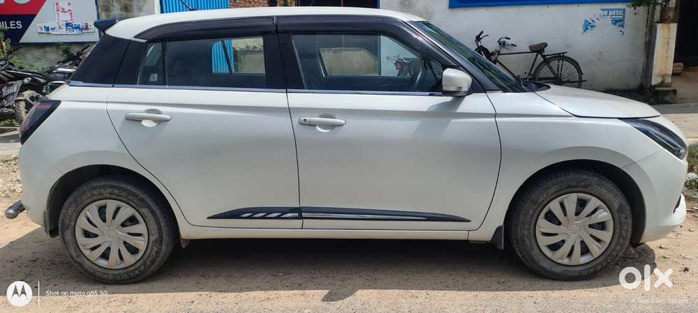 Maruti Suzuki Swift 1.2 Vxi (o), 2024, Petrol