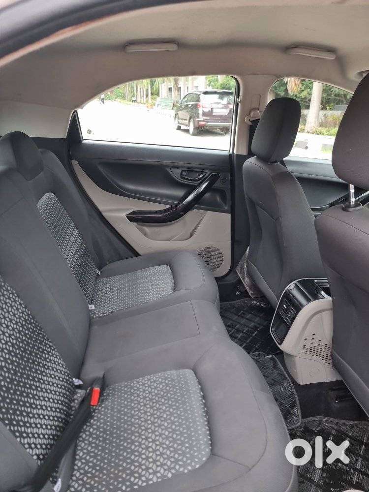 Tata Nexon 1.2 Revotron Xt, 2020, Petrol