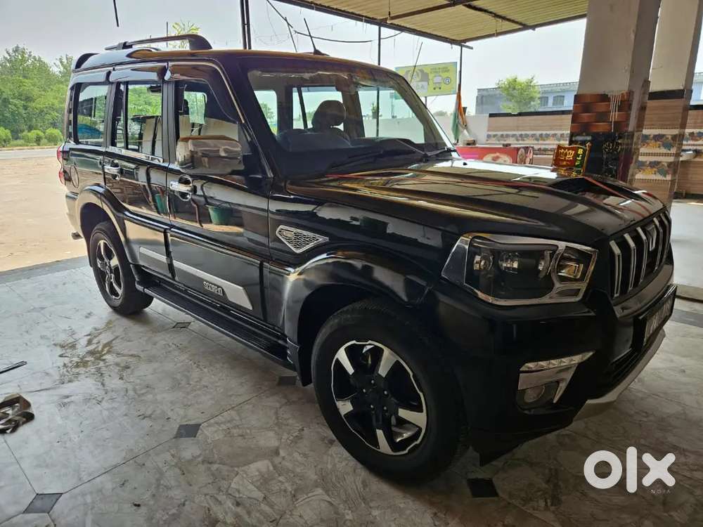 Mahindra Scorpio Classic 2025 Shoroom Condition