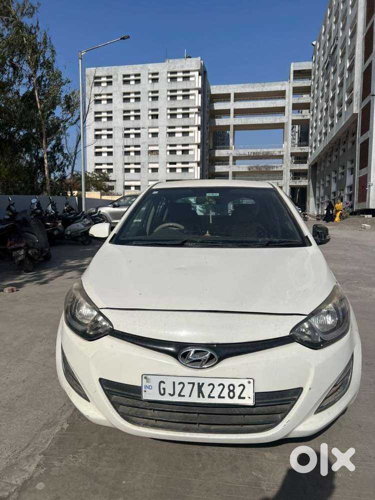 Hyundai I20 2012 Cng & Hybrids Good Condition