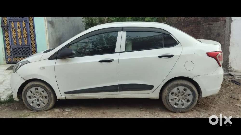 Hyundai Accent Hatchback 2016 Diesel 98729 Km Driven