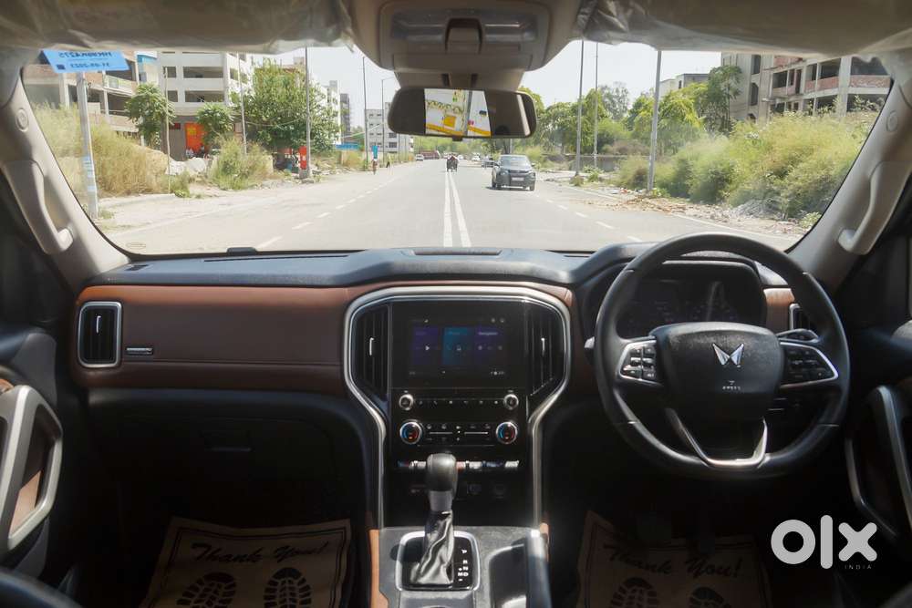 Mahindra Scorpio N Z8 Petrol At 7 Str, 2023, Petrol