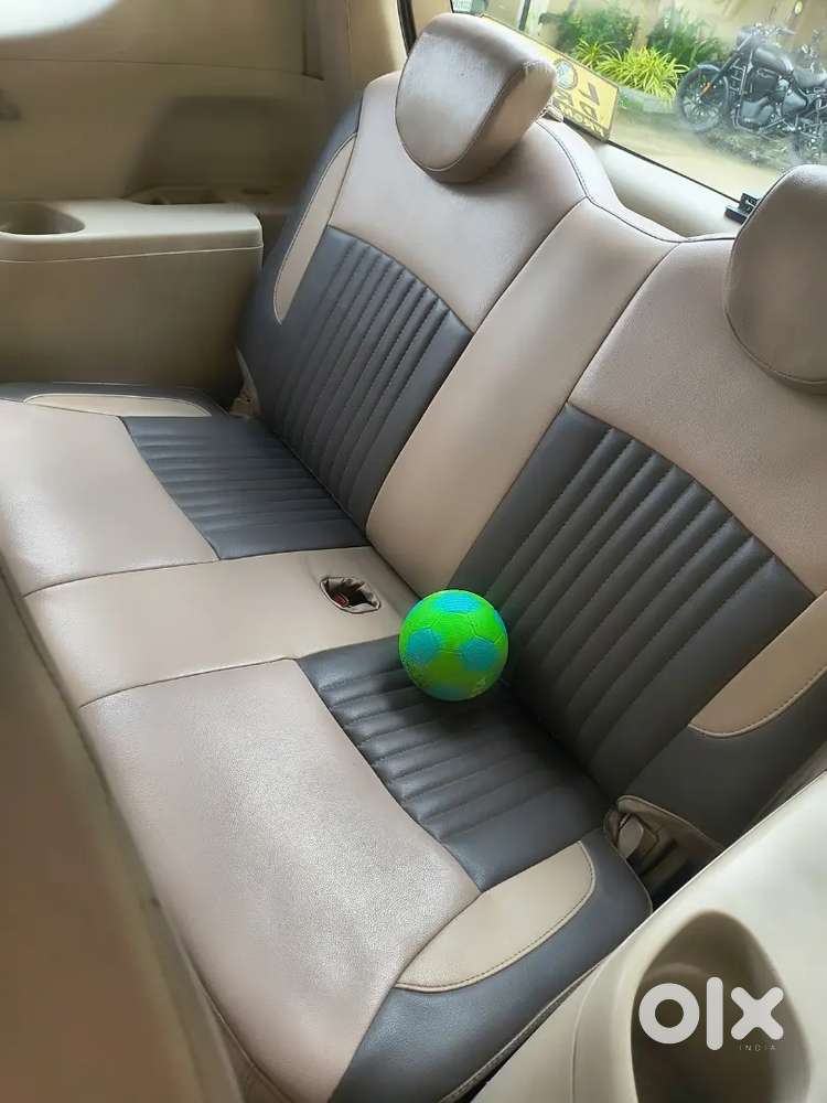 Maruti Suzuki Ertiga 2012 Petrol Manual