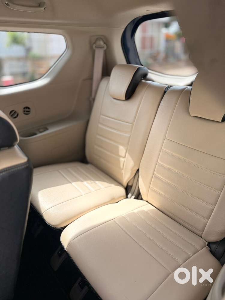 2026 Toyota Rumion V Petrol+hybrid Automatic