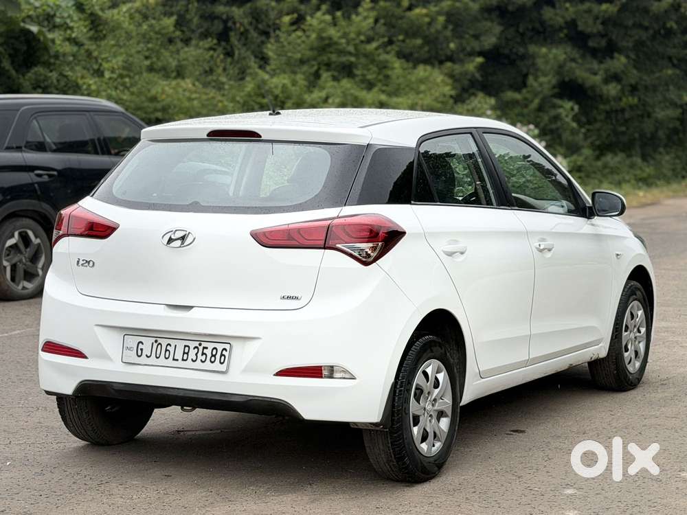 Hyundai I20 1.4 Crdi Sportz 6 Speed Bs Iv, 2017, Diesel