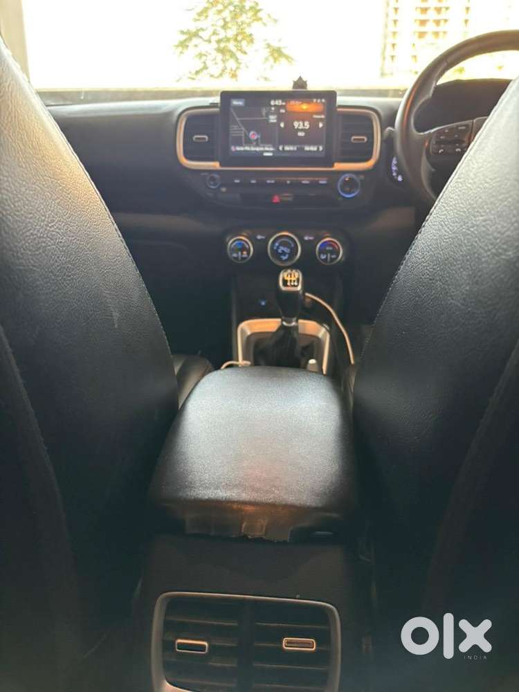 I Am Selling Hyundai Venue Sx (o) Mt Turbo 1.0 (petrol) In Gurgaon