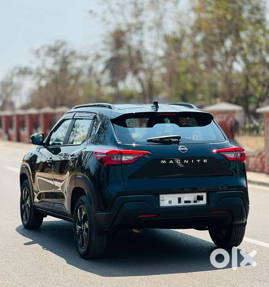 Nissan Magnite Kuro Edition 1.0 Petrol Mt, 2025, Petrol