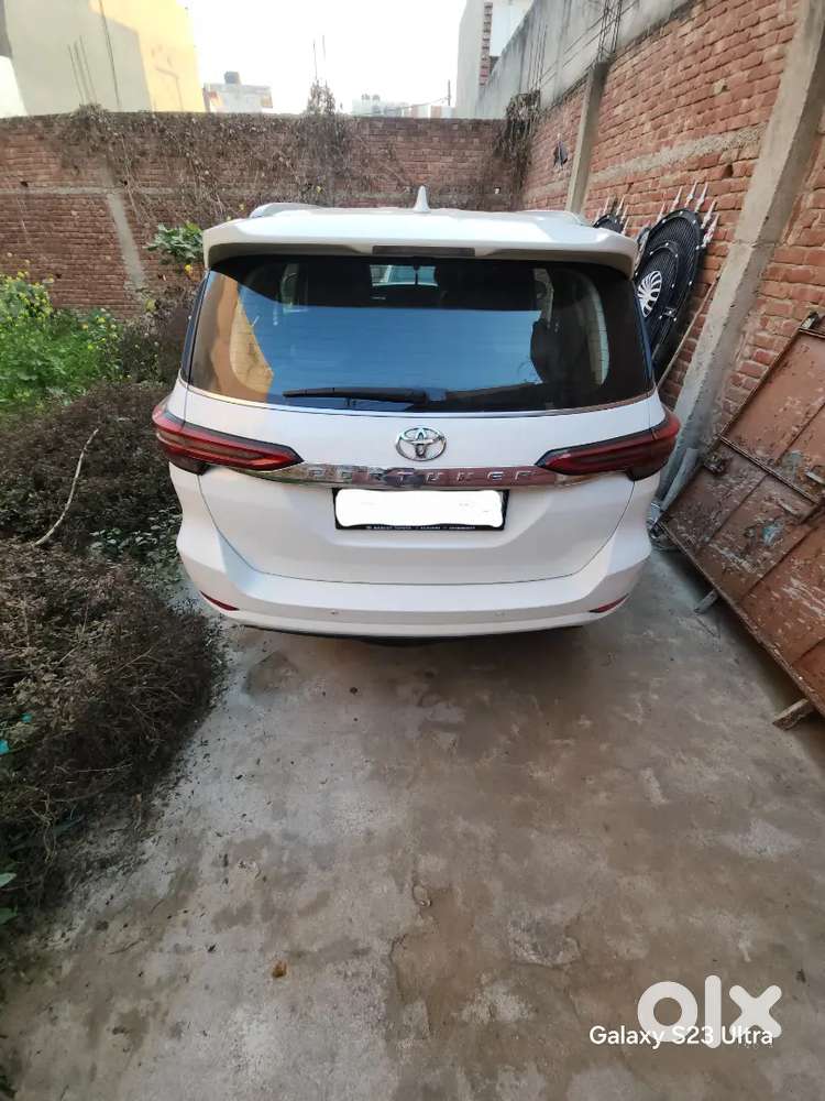 Toyota Fortuner 2018 Diesel Well Maintained