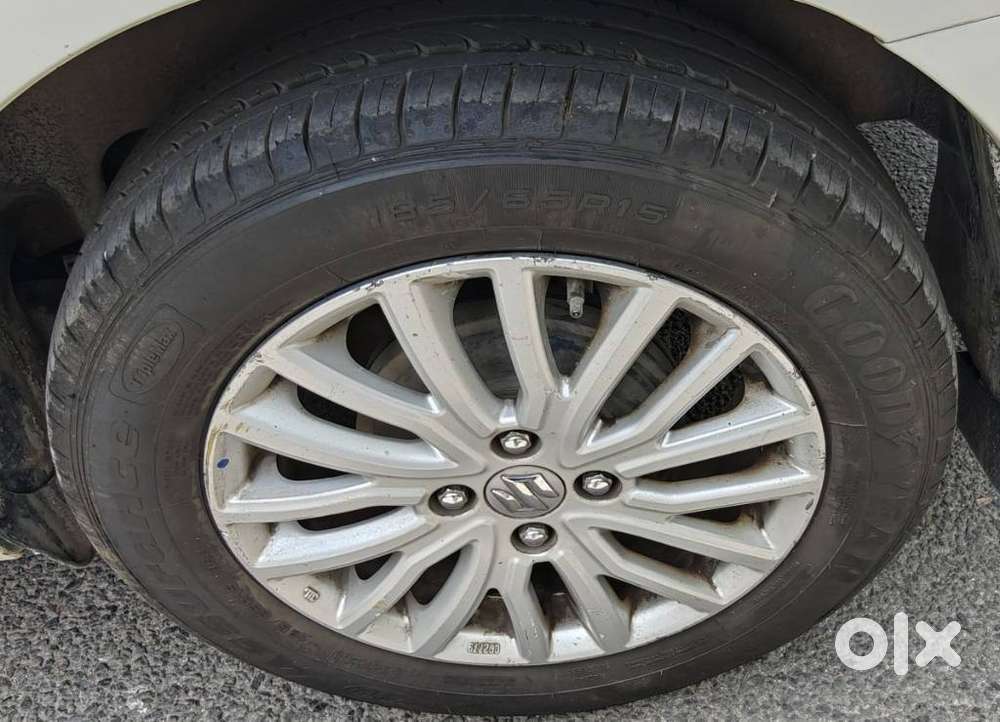 Maruti Suzuki Dzire 1.2 Zxi Plus, 2022, Petrol