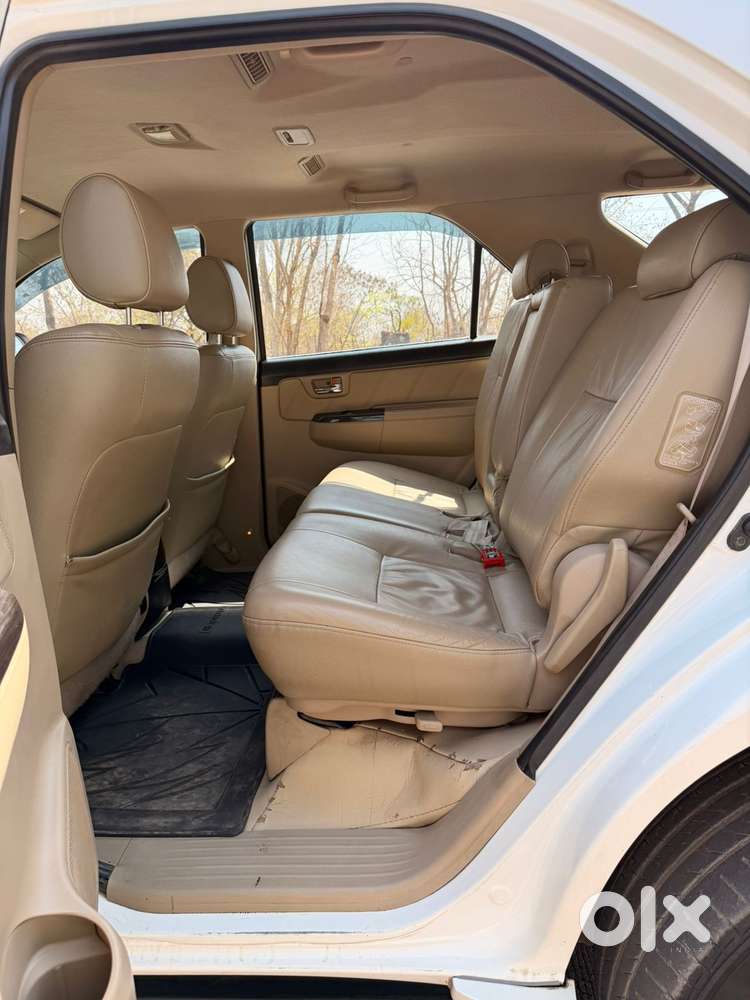 Toyota Fortuner 2011-2016 4x4 Mt, 2014, Diesel