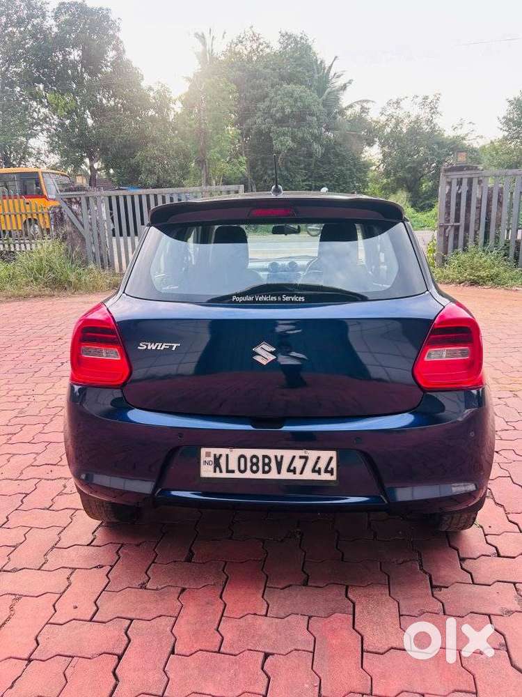 Maruti Suzuki Swift Vxi + Manual, 2020, Petrol