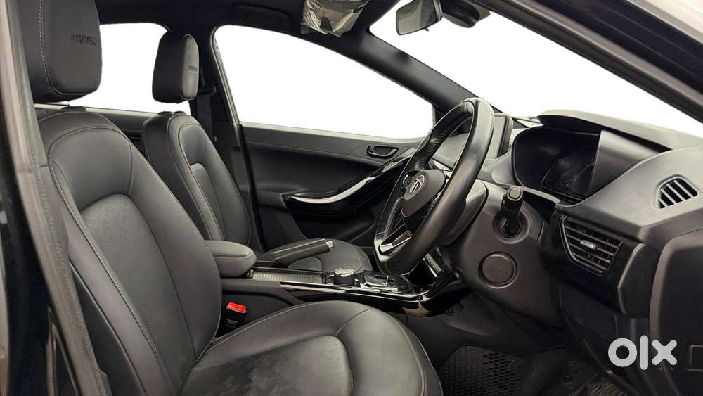 Tata Nexon 1.2 Revotron Xza Plus (o) Amt, 2022, Petrol