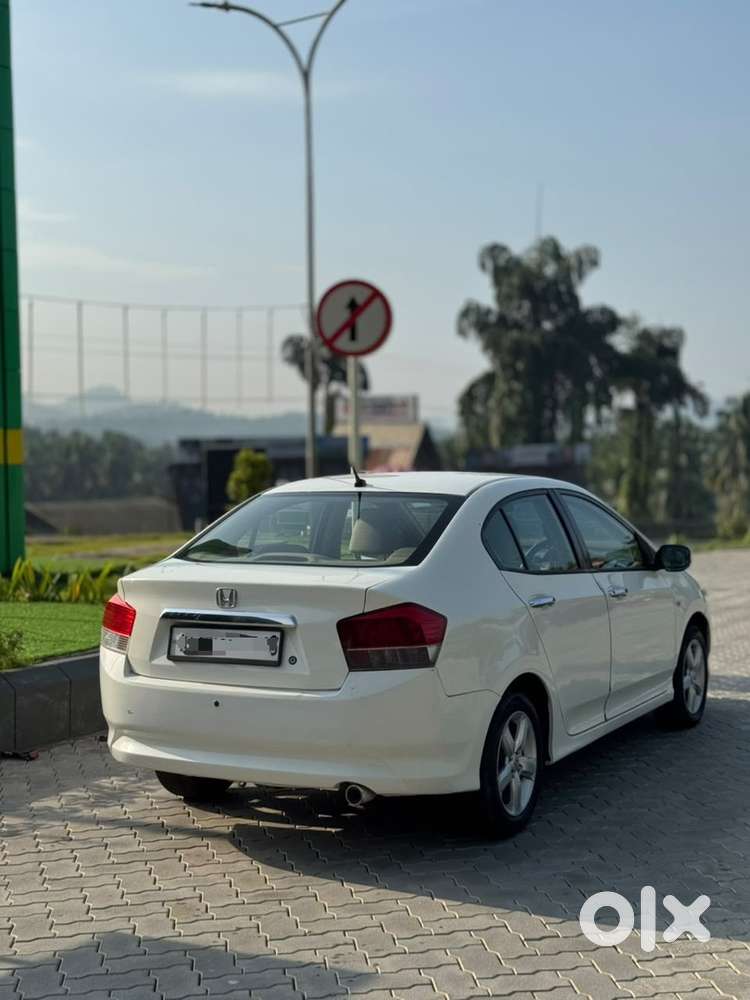 Honda City Petrol Automatic 2010 Model