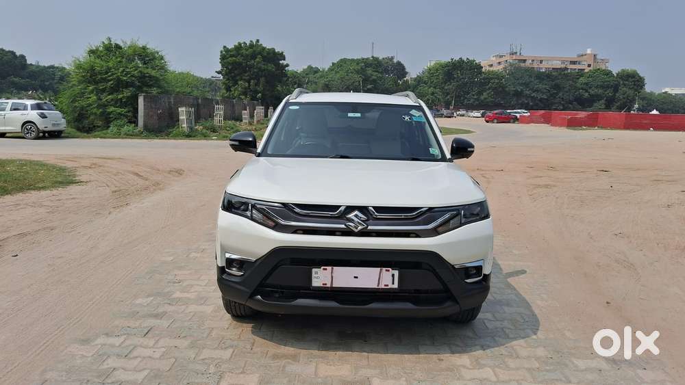 Maruti Suzuki Brezza 1.5 Lxi Cng, 2023, Cng & Hybrids