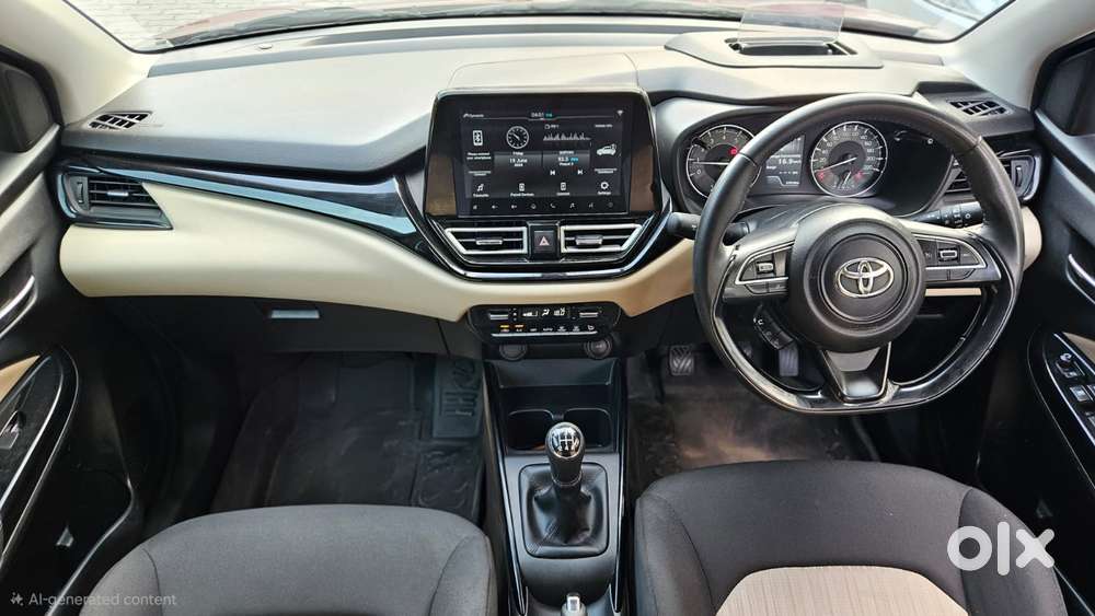 Toyota Glanza V Cvt, 2023, Petrol