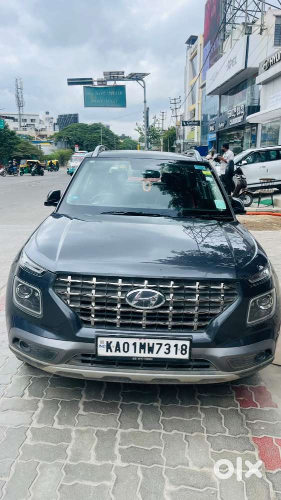 Hyundai Venue, 2022, Petrol