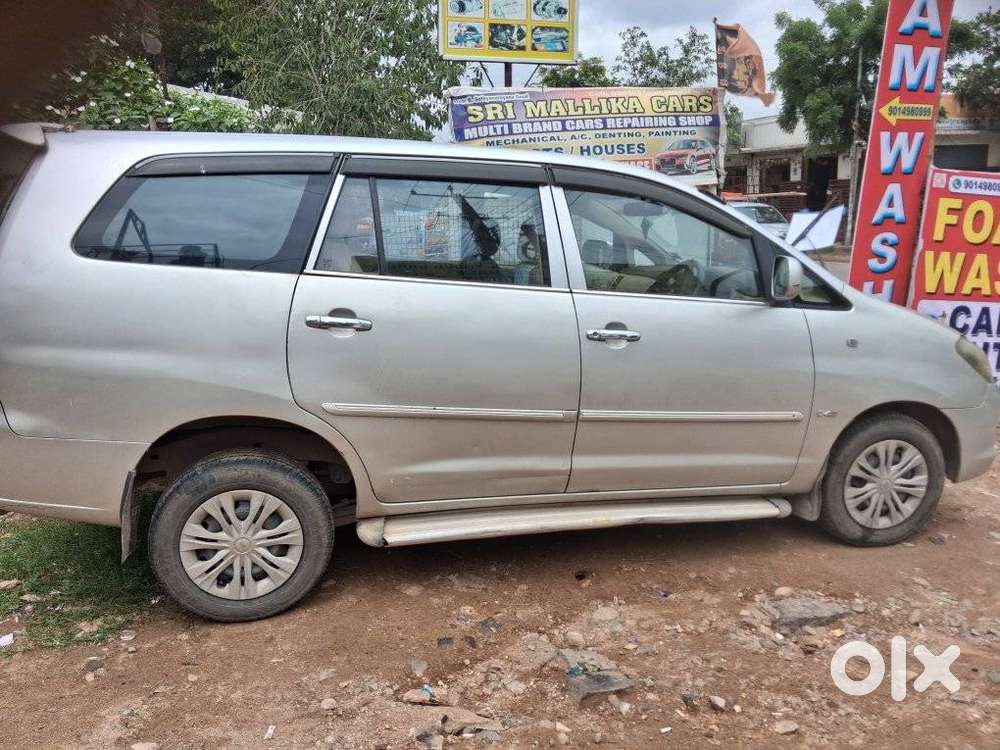 Toyota Innova 2.5 Vx 7 Seater Bs Iv, 2009, Diesel