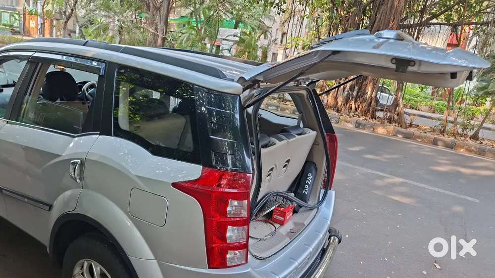 Mahindra Xuv500 2017 Diesel 27500 Km Driven