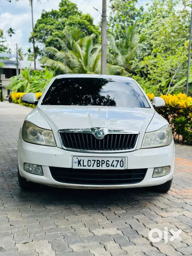 Skoda Laura 2 Litter Manual 2010 New Papers Family Use