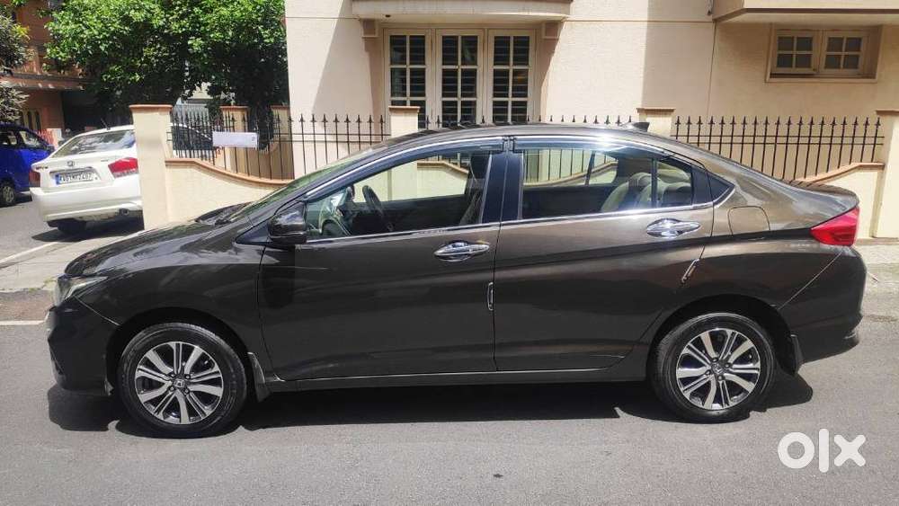 Honda City V Mt Exclusive, 2022, Petrol