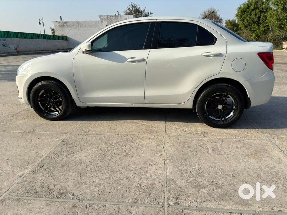 Maruti Suzuki Swift Dzire 2017 Diesel Well Maintained