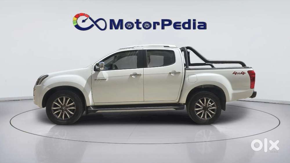 Isuzu V-cross Z 4x4 Mt, 2022, Diesel