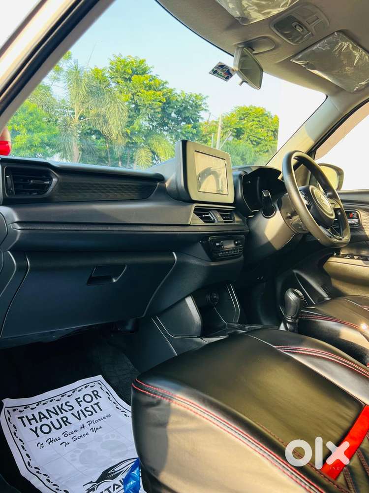 Maruti Suzuki New-gen Swift Vxi, 2024, Petrol