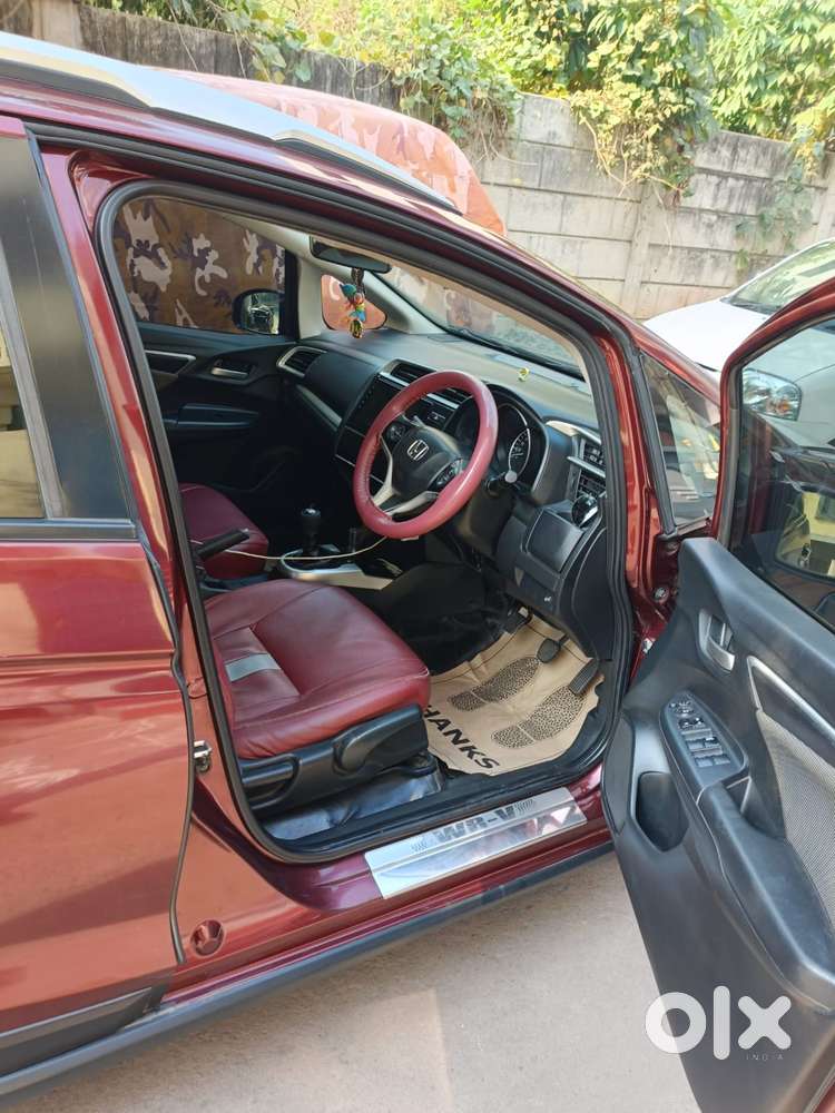 Maruti Suzuki Brezza Zdi Plus, 2017, Diesel