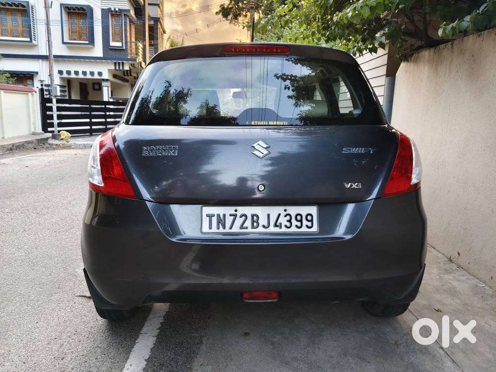 Maruti Suzuki Swift Vxi + Manual, 2018, Petrol