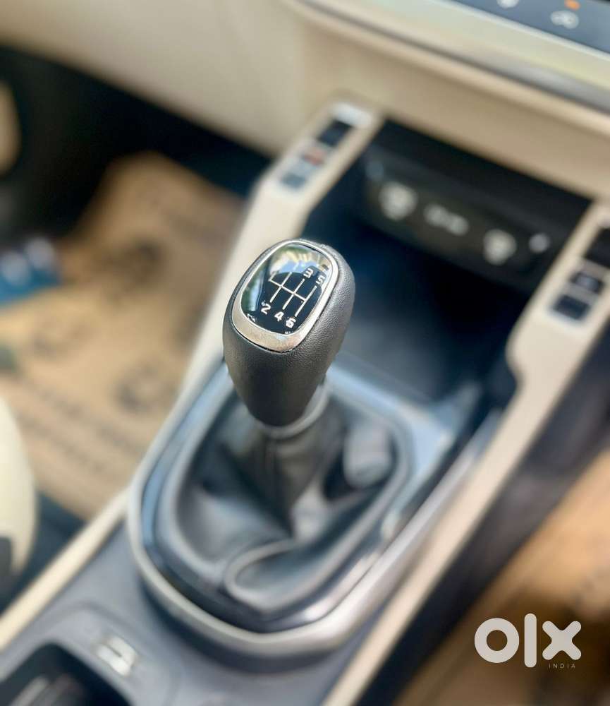 Kia Carens 1.4 Luxury 7 Str, 2022, Petrol