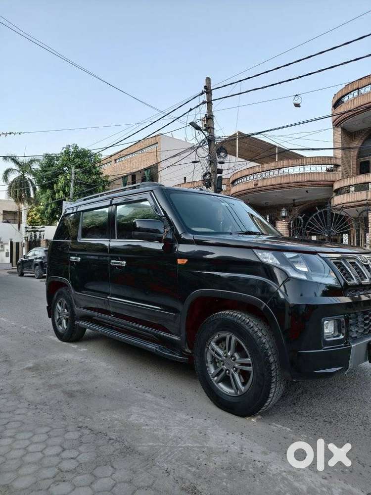 Mahindra Tuv 300 T10 Opt, 2019, Diesel