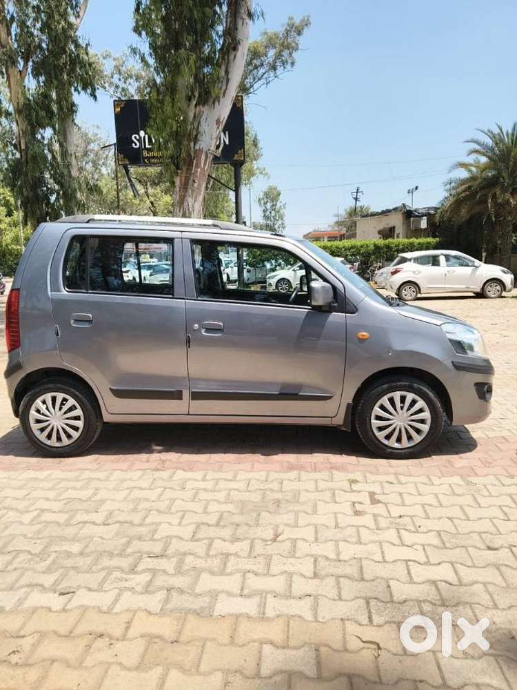 Maruti Suzuki Wagon R Vxi 1.0, 2015, Petrol