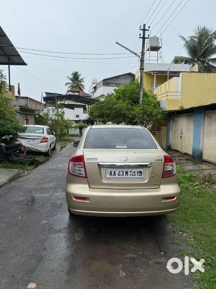 Maruti Suzuki Sx4 2010