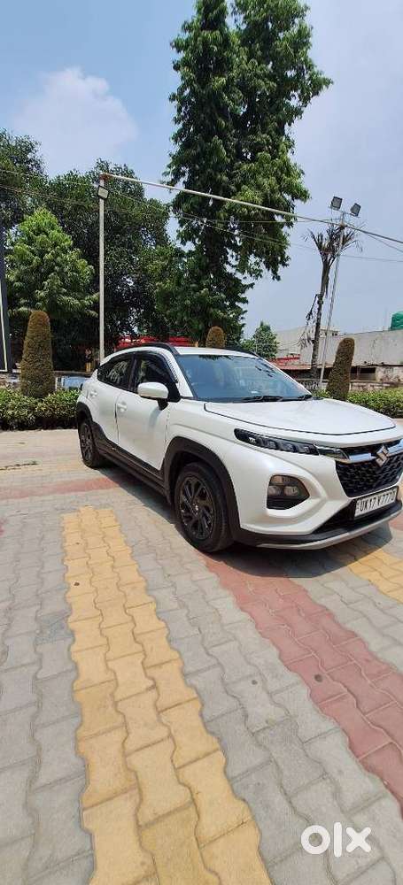 Maruti Suzuki Fronx Delta Plus 1.2 Ags, 2023, Petrol