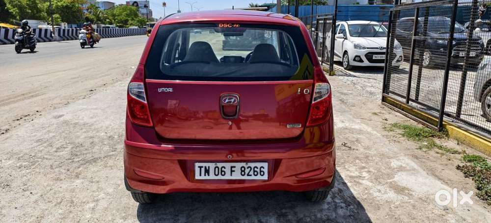 Hyundai I10 Sportz, 2012, Petrol