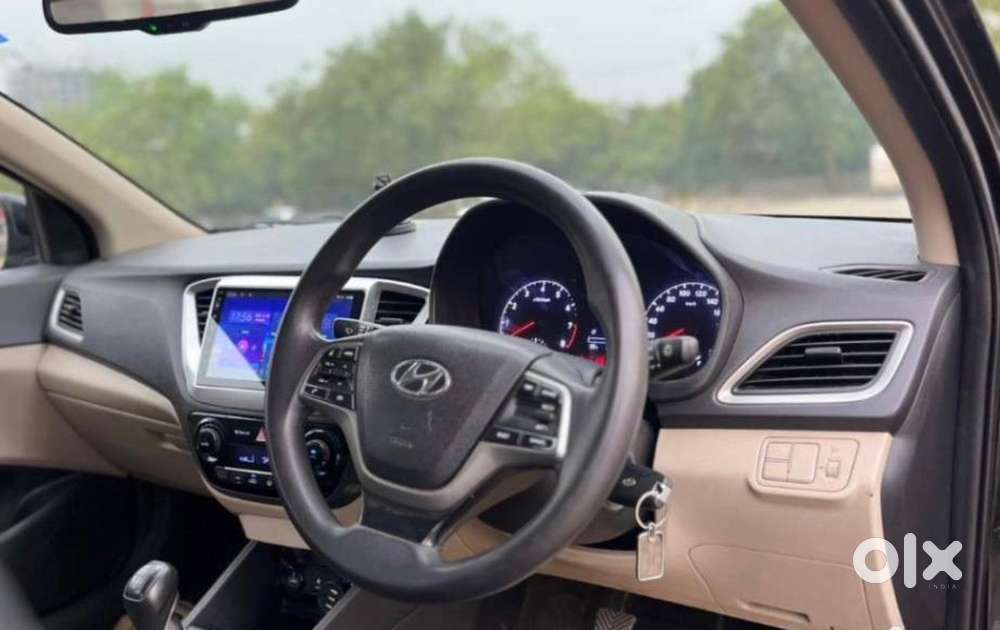 Hyundai Verna Hybrid 2018