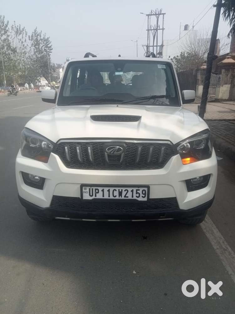 Mahindra Scorpio S10, 2015, Diesel