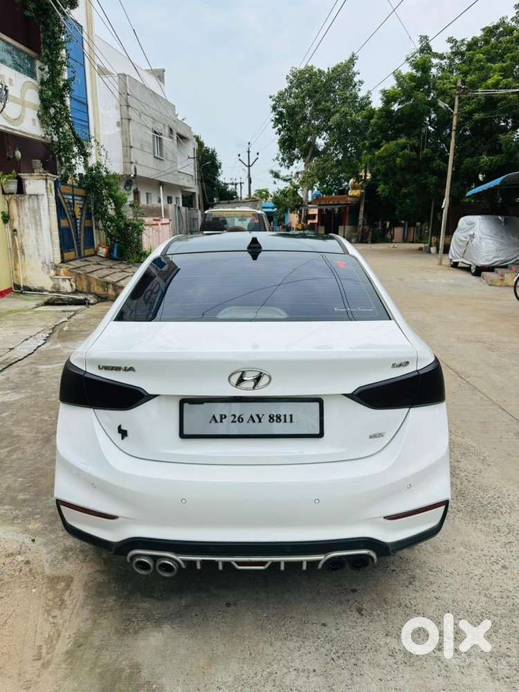 Hyundai Verna 2017