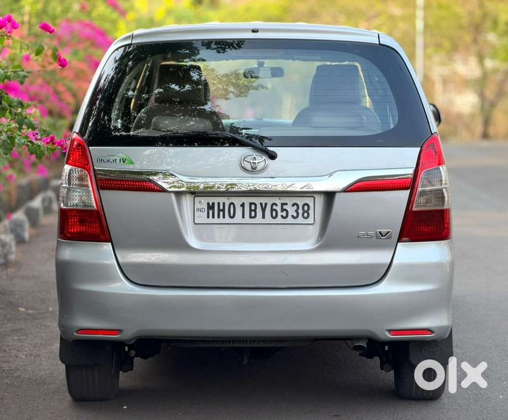 Toyota Innova 2015 Diesel 179000 Km Driven