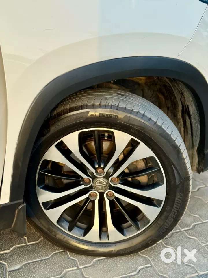 Mg Hector Plus 1.5 Sharp Turbo Cvt 6 Str, 2021, Petrol
