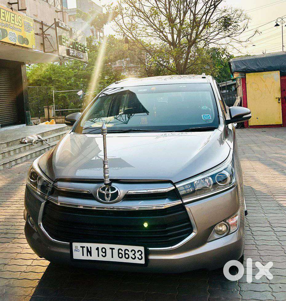 Toyota Innova Crysta 2.4 V 7 Str, 2016, Diesel