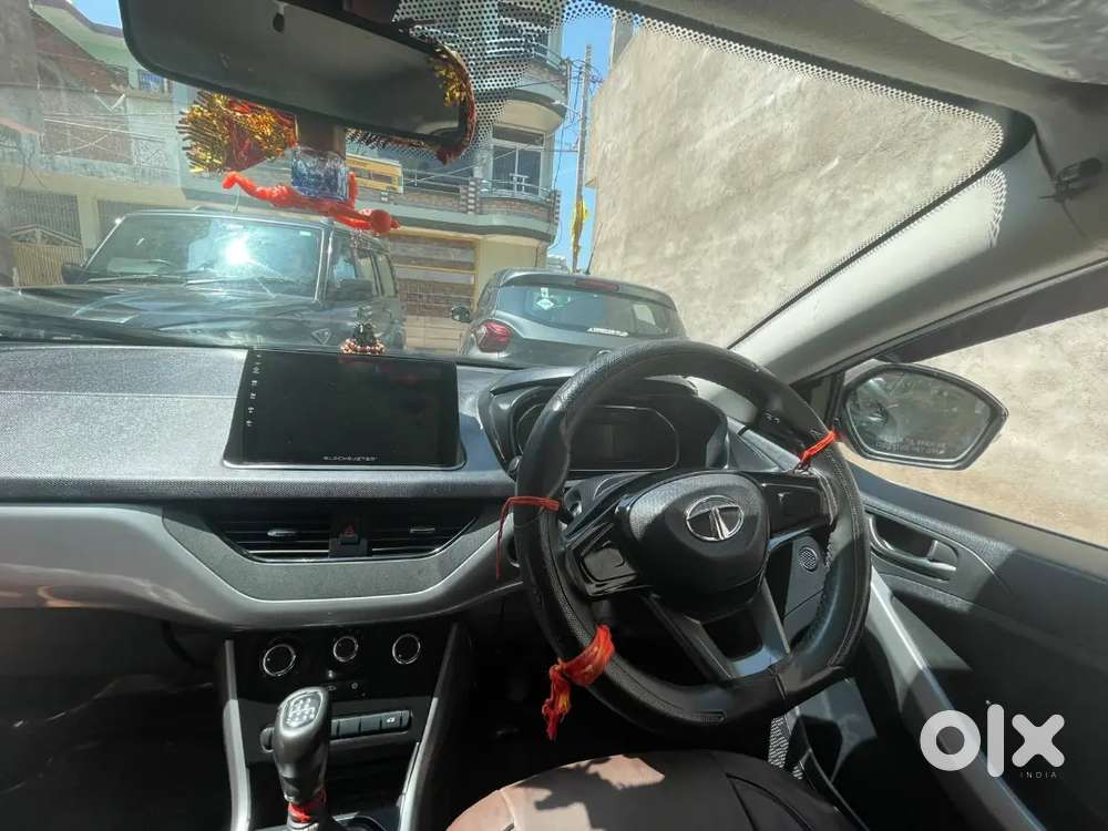 Tata Nexon Revotron 2022 Petrol